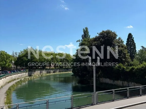 Appartement - copropriété de caractère - Vue Meuse - Verdun