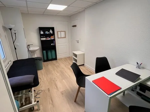 Location pièce soin cabinet paramedical