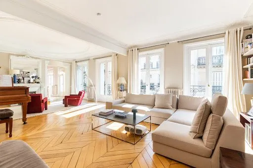 Appartement 5 pièces 165 m²