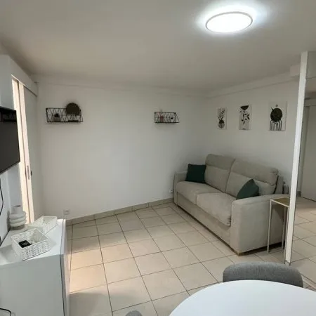 Studio 1 pièce 22 m²