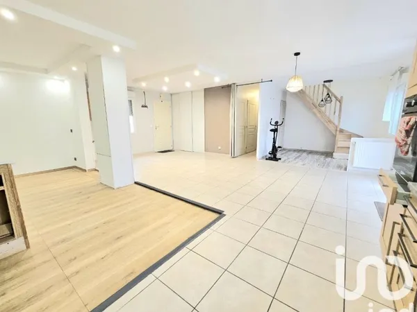 Maison 6 pièces 101 m²