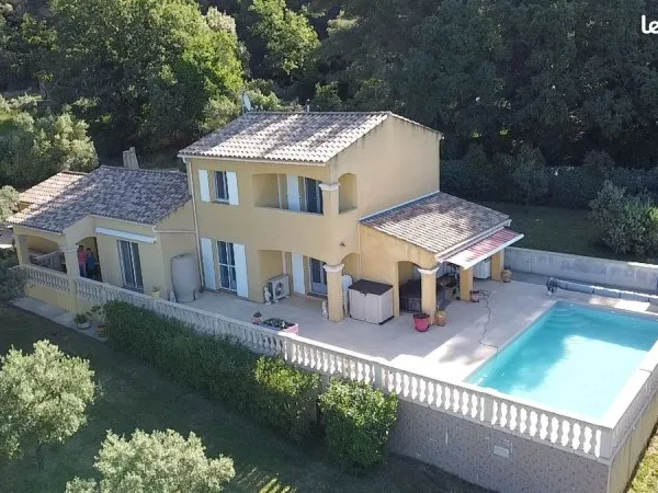 Villa 5 pièces 135 m²