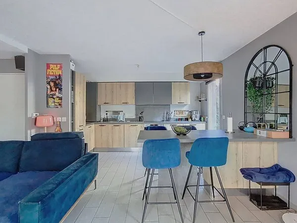 Appartement 2 pièces 64 m²