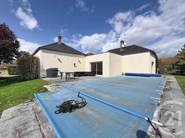 Maison 6 pièces 180 m²