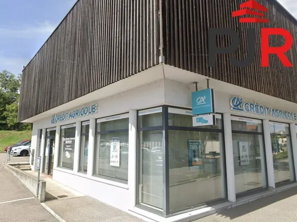 Local commercial 2958 m²