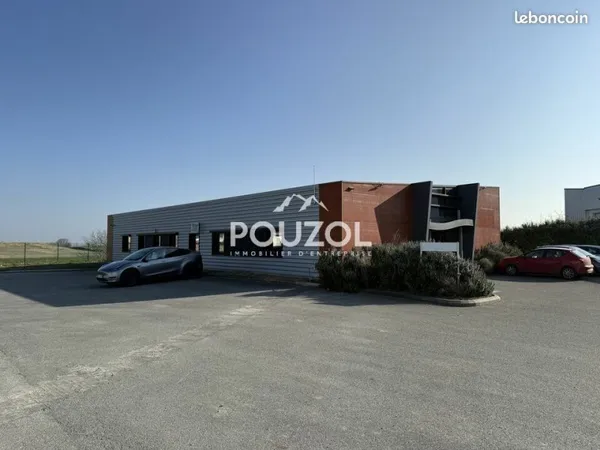 Bureaux 348 m²