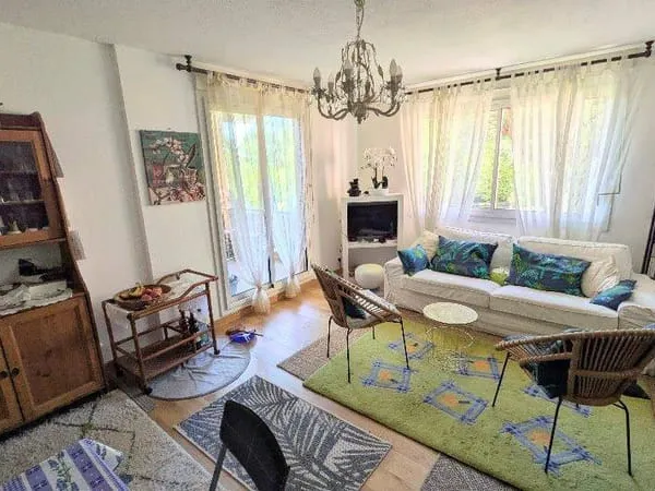 Appartement 3 pièces 77 m²