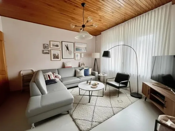 Maison 12 pièces 315 m²