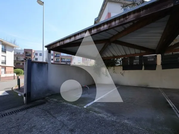 Place de Parking - Secteur Canal