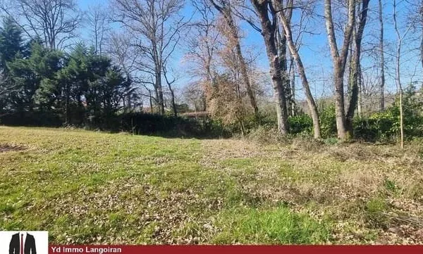 Terrain constructible Langoiran 2000m²