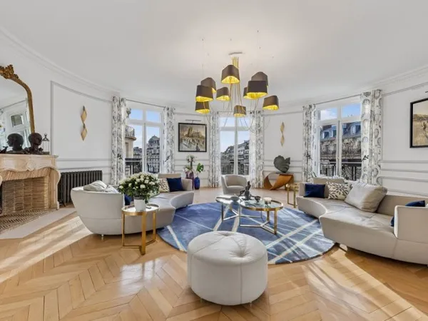 Appartement 7 pièces 285 m²