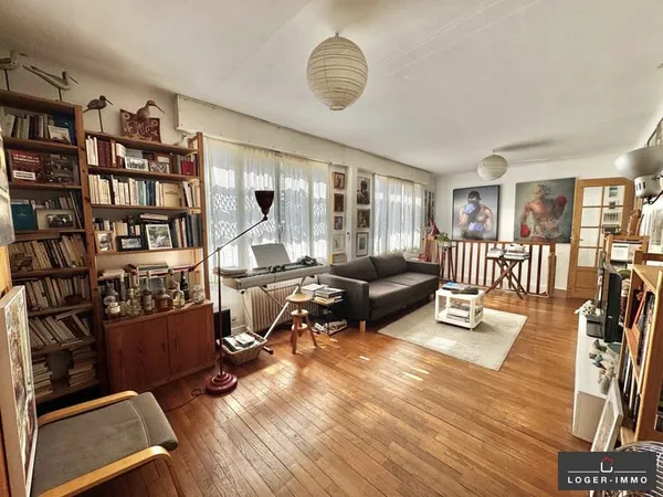 CENTRE VILLE : Maison 6 pièces avec jardin de 135 m² et garage