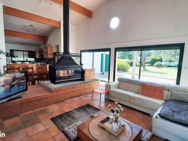 Maison 6 pièces 164 m²