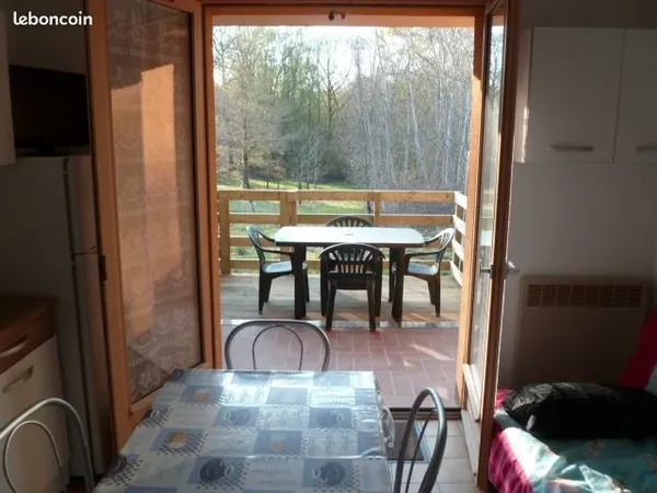 T2 Meublé RDC (Wifi,parking) à BARBOTAN