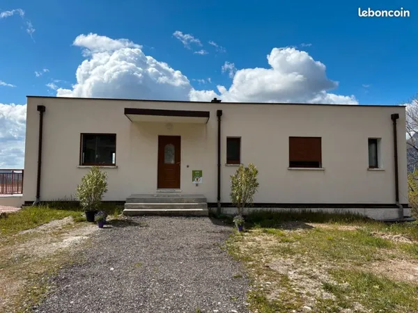 Maison T4 meublée plain-pied avec jardin - vue exceptionnelle - Chindrieux de 120 m2