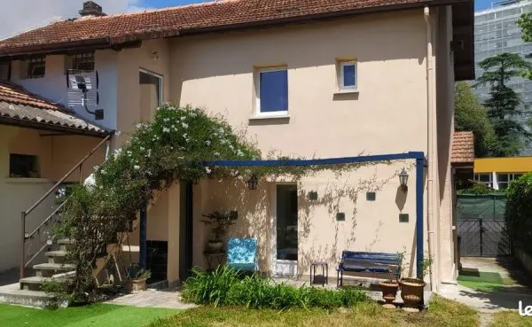 Maison 5 pièces 120 m2 + dépendance aménagée 40 m2