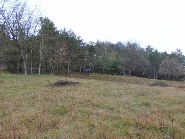 ATUR - Terrain constructible - 1520m²