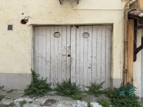 Parking 68 m²