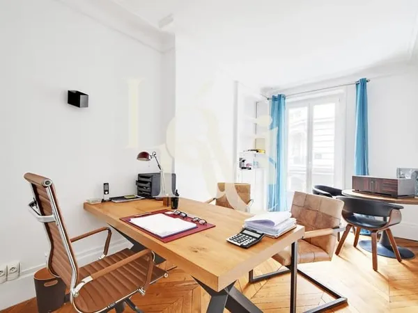 Bureau - 4 pièces - 77m2