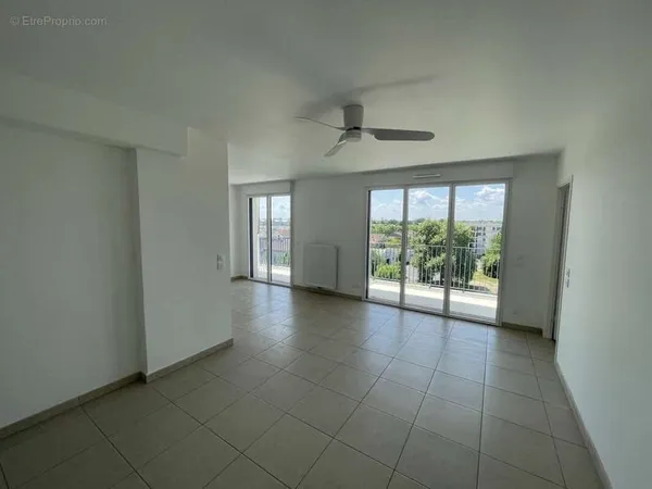 Appartement 5 pièces 96 m²
