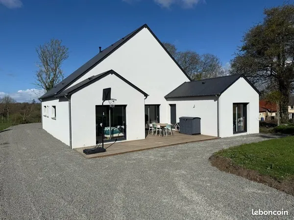 Maison plain-pied 2024 - 143 m² - 5 chambres - terrain 1470 m² - proche Granville/plages