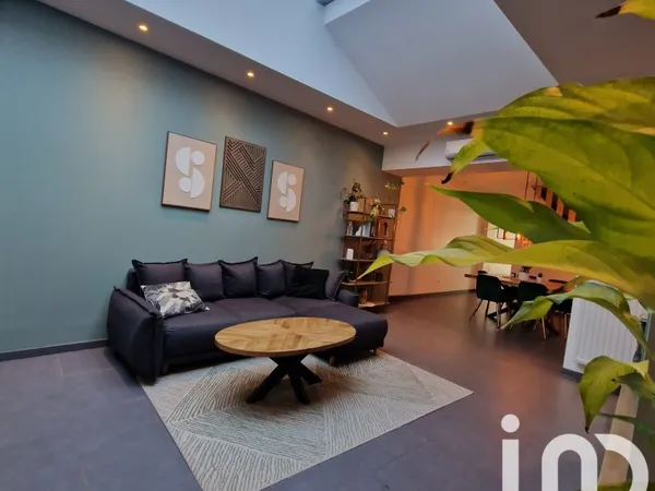 Maison 7 pièces 140 m²
