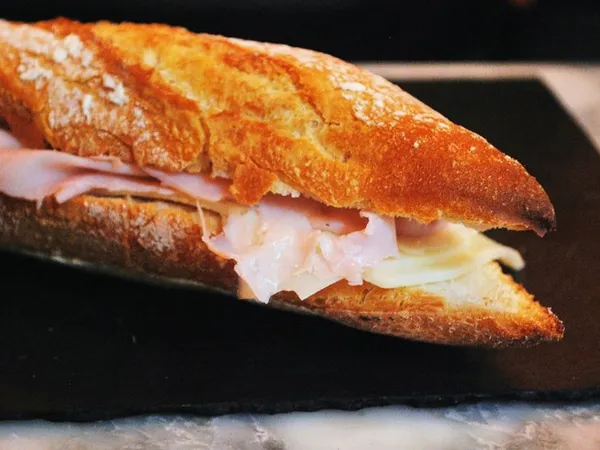 SANDWICHERIE BURGERS PLATEAU EST