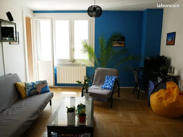 T3 - Monplaisir Lumière - Balcon, parking, cave