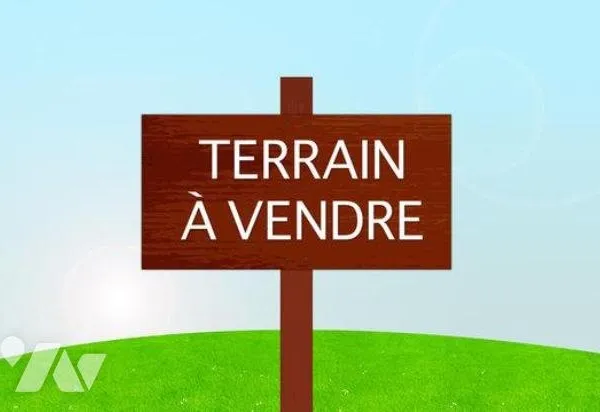 Terrain 716 m²