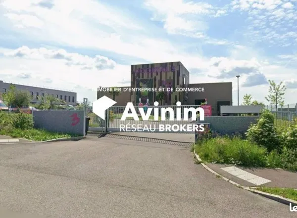 Local 2250 m² Brunstatt-Didenheim