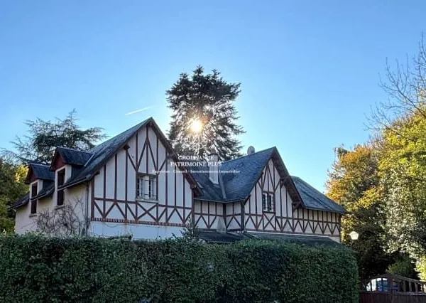 Maison 7 pièces 219 m²