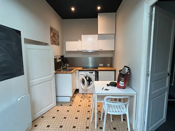 Appartement 23m² sur cours intérieure