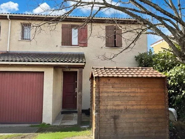 MAISON T5 avec jardin et garage - environnement calme