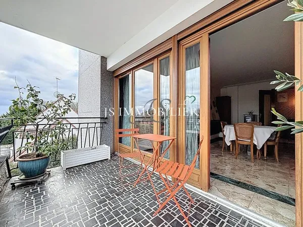 Appartement 4 pièces 90 m²