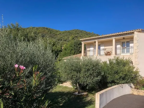 Maison/Villa 5 pièces de 170m2