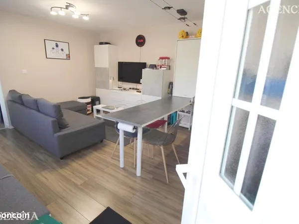 Appartement 4 pièces 43 m²