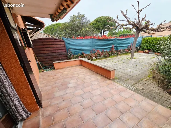 Studio avec terrasse et jardin