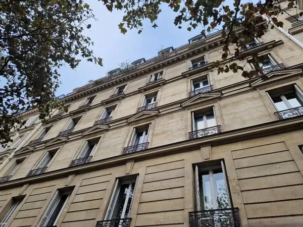 Appartement 6 pièces 188 m²