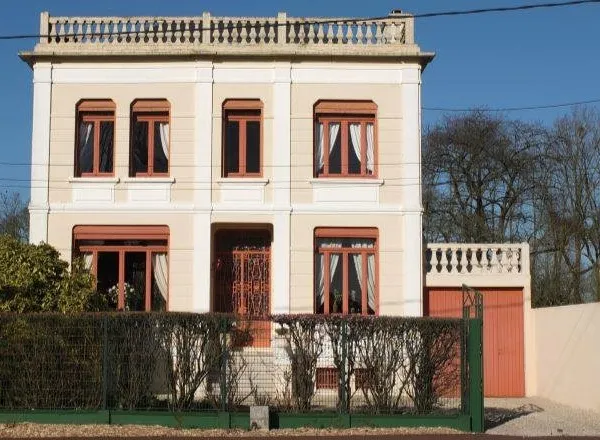Maison de caractère 167 m² 4 chambres 59540