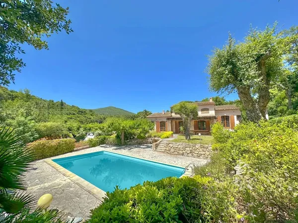 Maison 4 pièces 154 m²