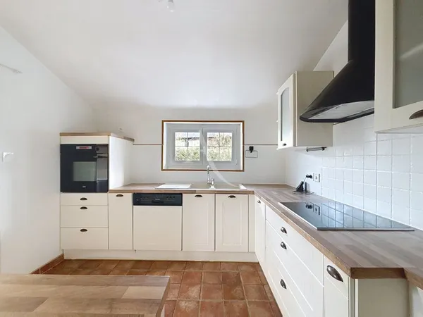 Maison 6 pièces 146 m²