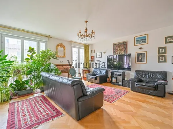 Nogent sur Marne - Appartement 8 pièces de 178m²