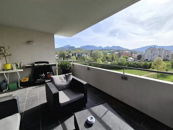 Appartement 4 pièces 85 m²