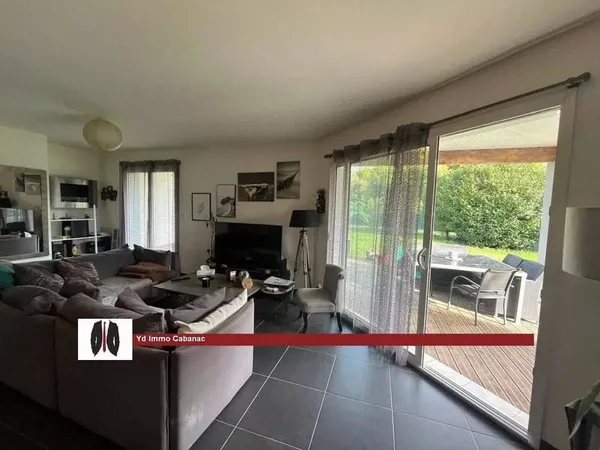 Maison de plain-pied 4 pièces 94 m²