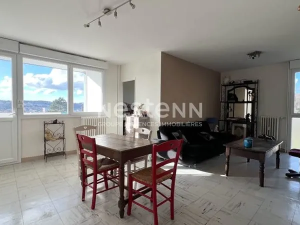BAR LE DUC : Appartement lumineux de 70m2, 3 pièces, 2 chambres avec garage