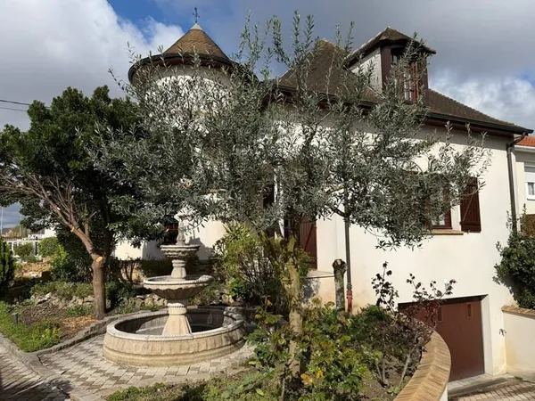 Pavillon à MITRY MORY