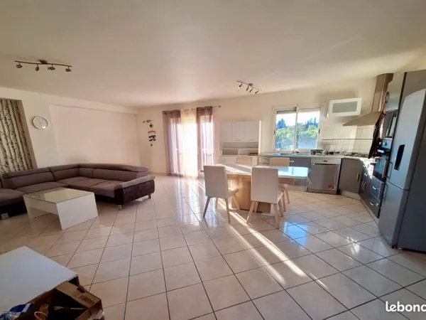 T4 88 m² - Terrasse 16 m² - Garage + Parking - Cabestany