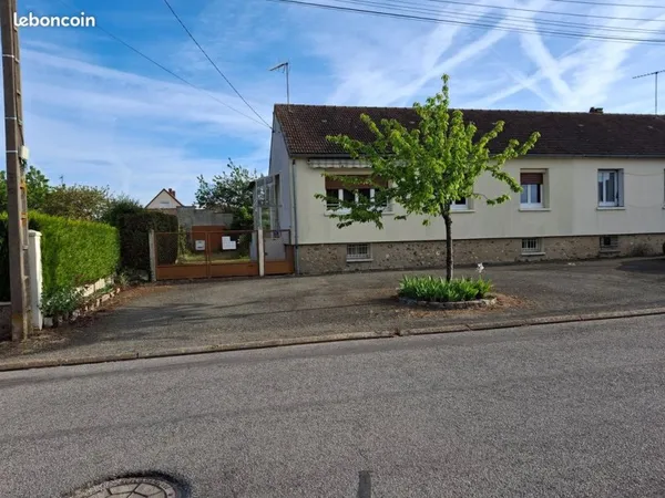 Maison jumelée avec sous sol
