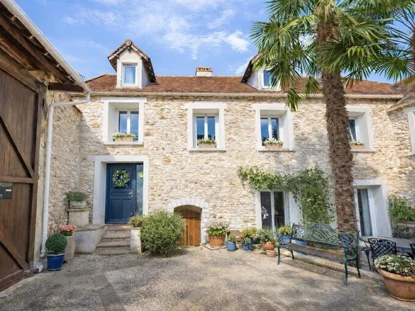 Maison à vendre 6 pièces GUERVILLE (78) 150m²-3 chambres-209m²