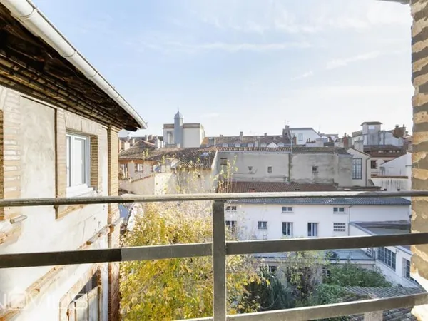 Bien rare- Gros potentiel Hyper centre Toulouse au calme absolu